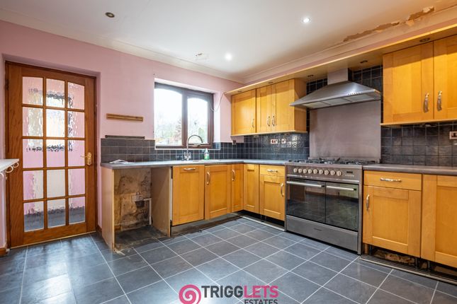 18, Garraby Close, Barnsley photo 3
