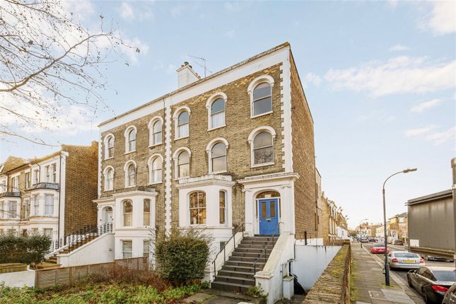 Duplex for sale in Hammersmith Grove, Brackenbury Village