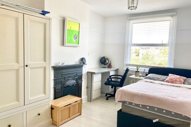 Thumbnail Room to rent in Osterley Avenue, Osterley, Isleworth