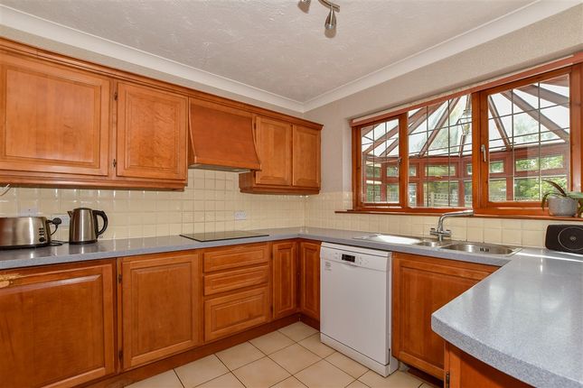 Chapel Lane, Forest Row photo 2