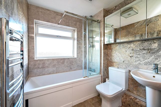 67, Aymer Drive, Surrey photo 5