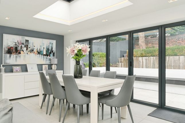 41, Astley Hall Drive, Astley, Manchester photo 4