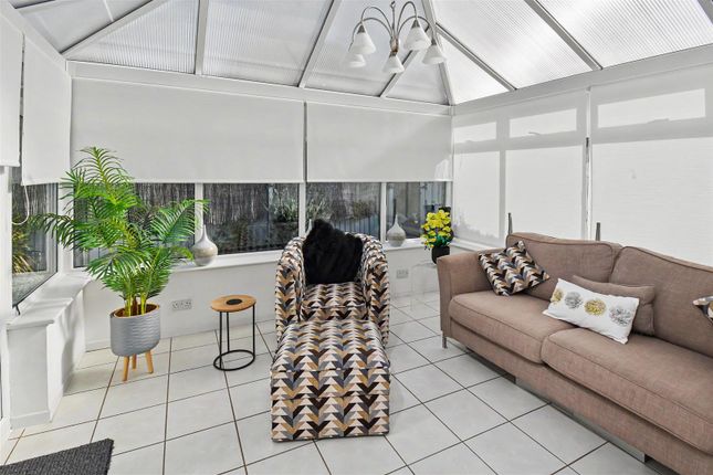 7, Bamburg Close, Corby photo 4