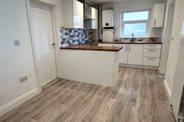 22, Lansbury Avenue, Port Talbot photo 4