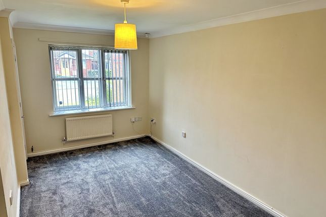19, Traynor Close, Middleton photo 2