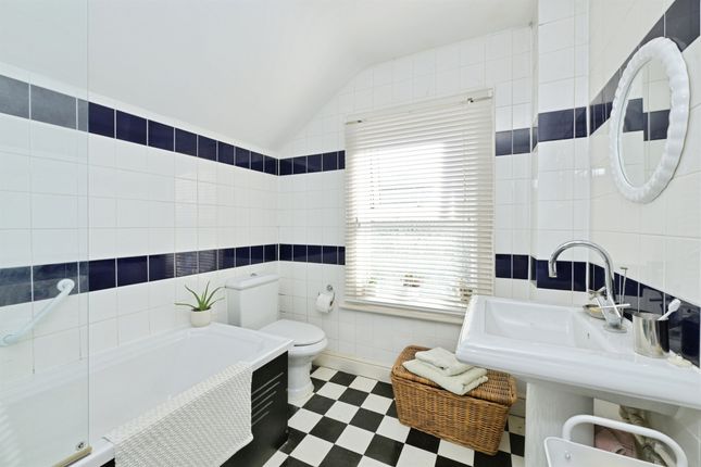 17, Buckley Road, St. Neots photo 3