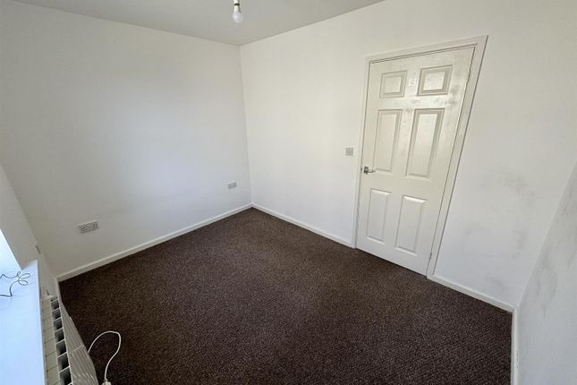 Flat 1C, Mountjoys Lane, Cinderford photo 3