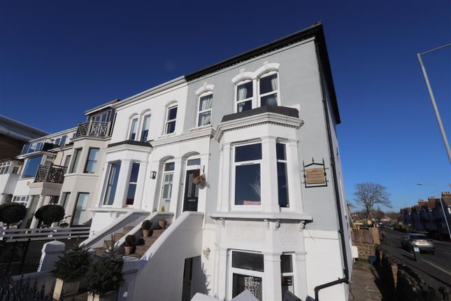 Thumbnail Flat to rent in Eastern Esplanade, Southend-On-Sea