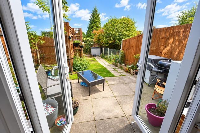 31, Oxford Gardens, Maidstone photo 2