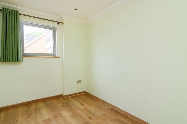 Flat to rent in Orchard Close, Orchard Street, Maidstone