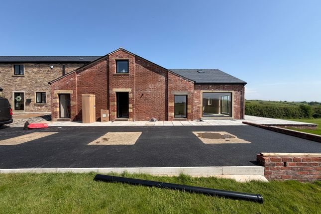 Barrack Fold, Knowsley Road, Ainsworth  Bolton photo 2