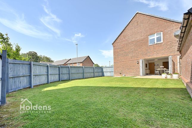 25 Hopper Close, Preston photo 4