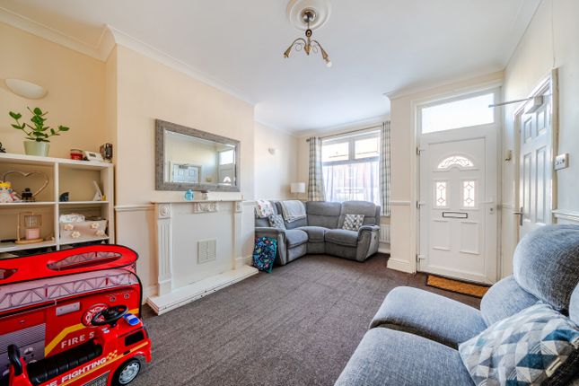 Raincliffe Grove, Leeds photo 3