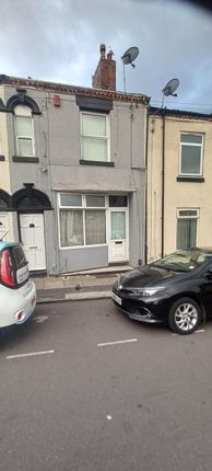 Studio flat on 11, St. Ann Street, Stoke-on-Trent, £124,000