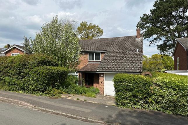 Thumbnail Detached house for sale in Nursery Gardens, Purley On Thames, Reading