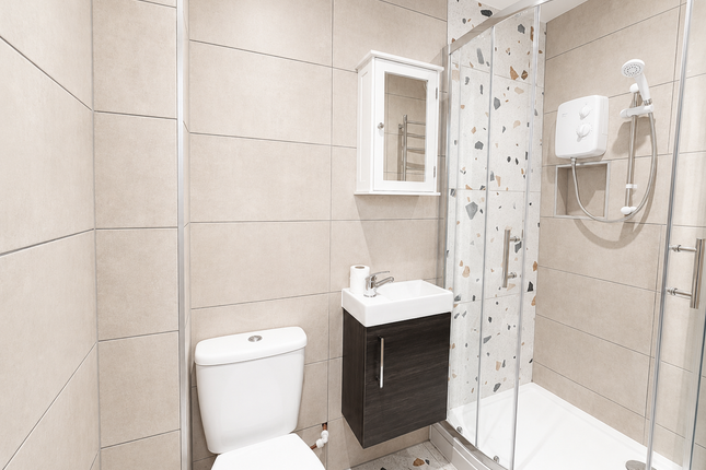 Room 3, 12, Hanover Way, Windsor photo 3