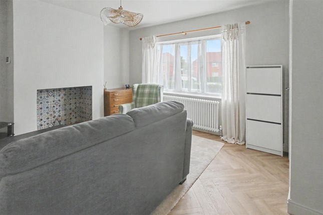 110, Dennis Avenue, Nottingham photo 3