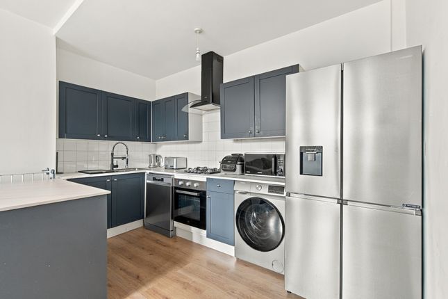 pf2, 4, Kings Road, Edinburgh photo 2