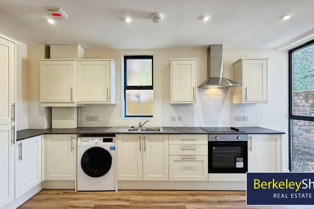 Apartment 3, Chestnut View, 7, Brows Lane, Liverpool photo 3