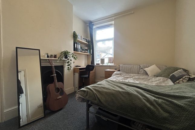 105, Malefant Street, Cardiff photo 5