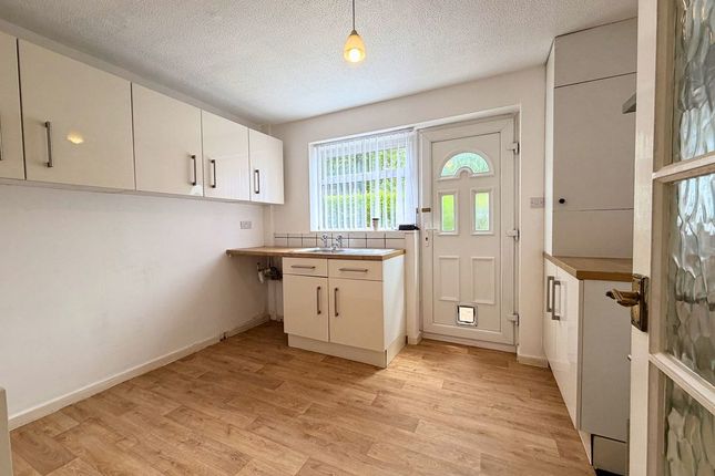 47, Shearwater Road, Stockport photo 3