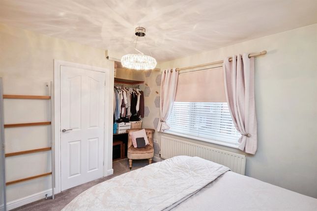 Terraced house for sale in Grovefield Crescent, Balsall Common, Coventry
