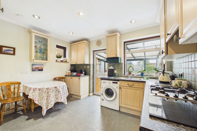 16 Church Lane, Chinnor photo 3
