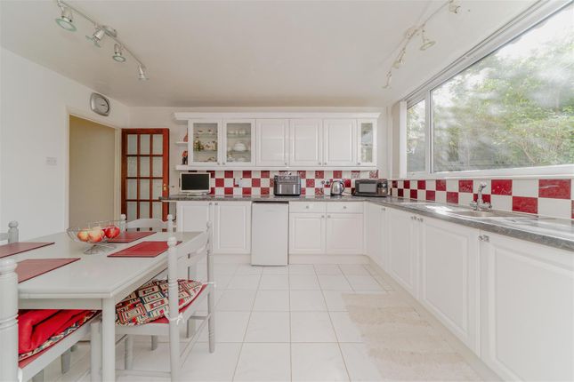 78, Harton Way, Birmingham photo 2