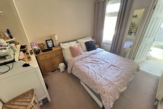 43, Aylesford photo 5