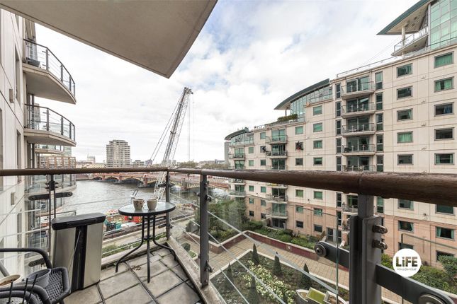 Thumbnail Flat for sale in Drake House, St. George Wharf, London