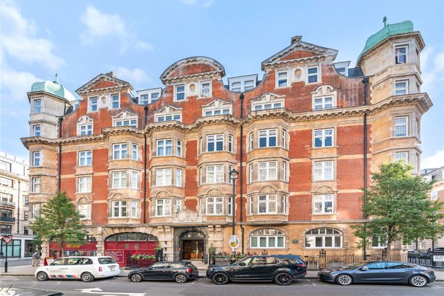 Flat to rent in Weymouth Court, 1 Weymouth Street, Marylebone, London