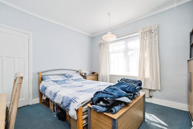 199, Lathom Road, London photo 3
