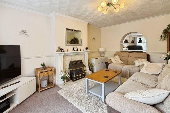 9, Laverton Road, Westbury photo 3