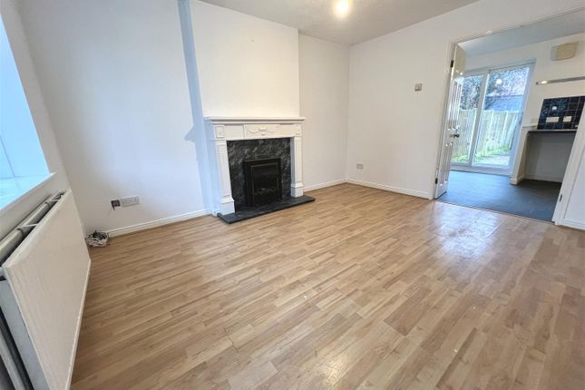 36, Stoney Bank Drive, Sheffield photo 3