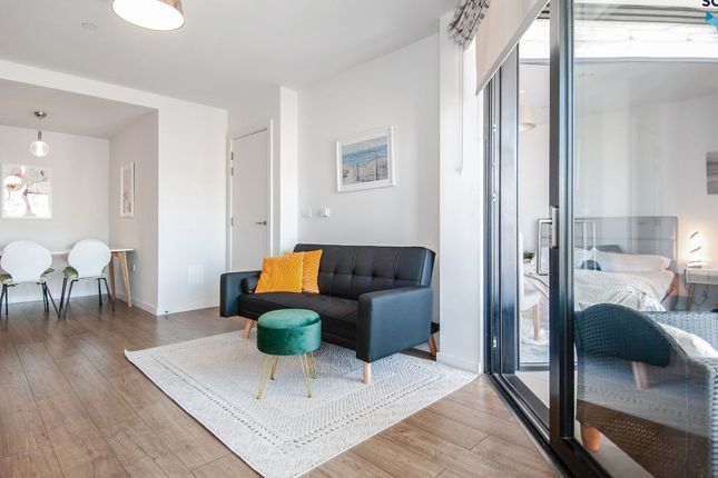FLAT 49, 6 Riverlight Quay, Battersea, London, SW11 8EA, Battersea, London photo 5