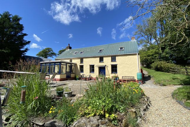 Thumbnail Cottage for sale in Clynderwen
