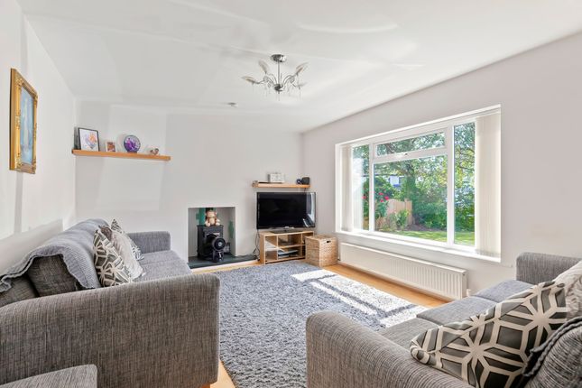 23 Rockwood Road, Pudsey photo 4