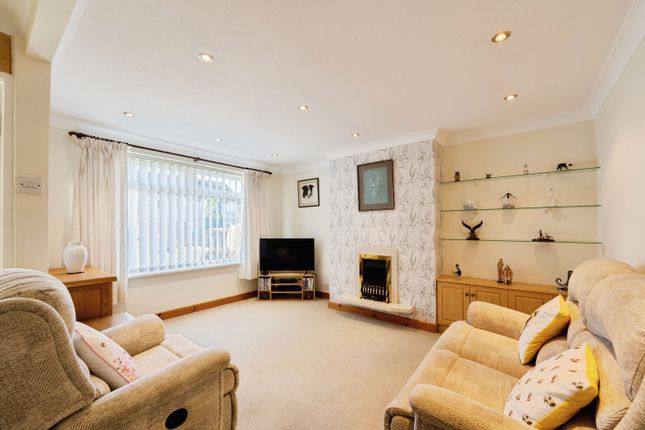 14, Rose Grove, Galgate, Lancaster photo 4