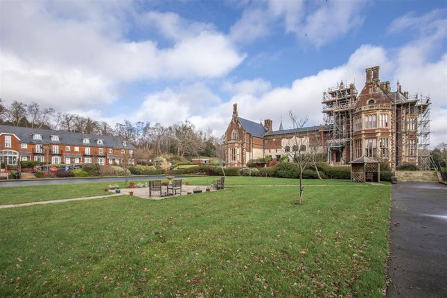 Flat for sale in Cross In Hand, Heathfield