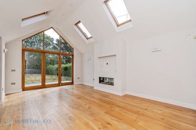 La Cachett, Rounce Lane, Woking photo 4