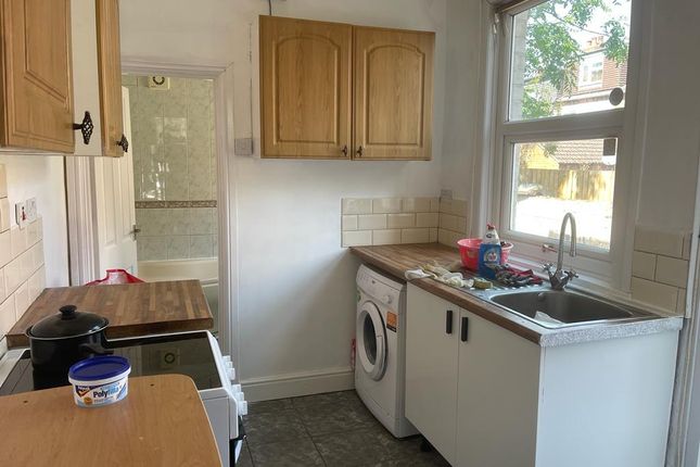4, Terry Road, Coventry photo 5