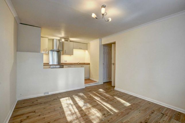 Flat for sale in Oakley Road, Chinnor
