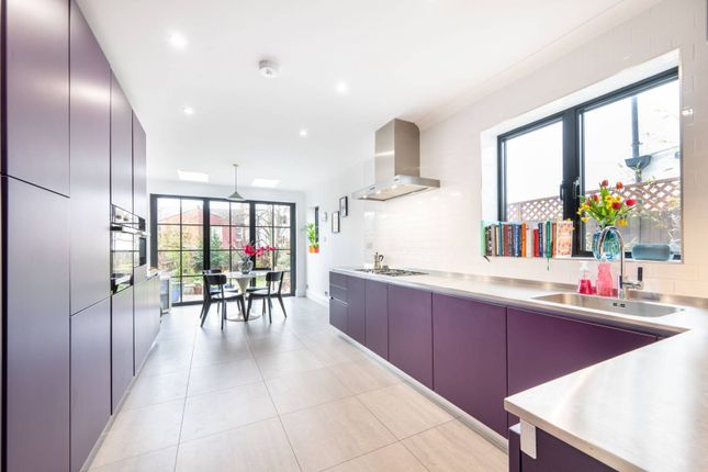 4-bed house on Pine Road, Cricklewood, £1,150,000