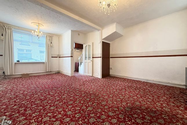 25 Mostyn Street, Aberdar photo 4