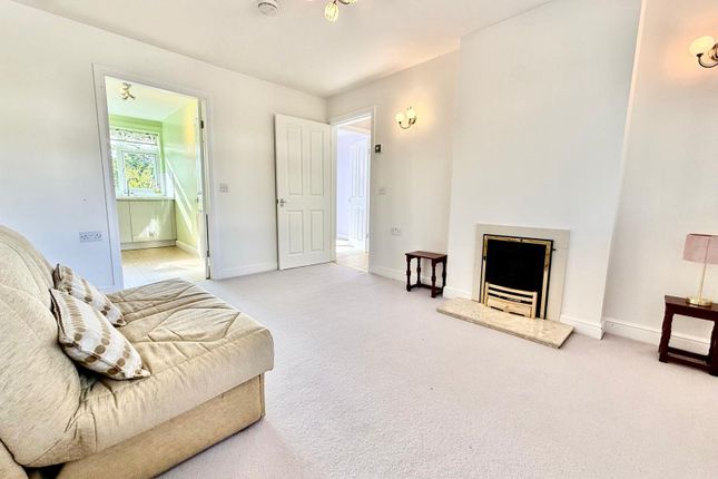 2a, 2, Emmott Drive, Leeds photo 4