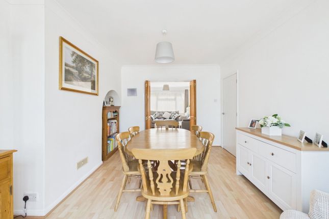 240, Goring Road, Worthing photo 4