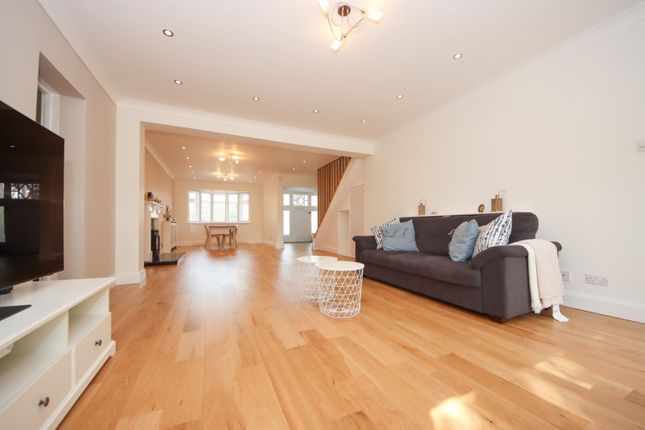 64, Harefield Avenue, Sutton photo 2