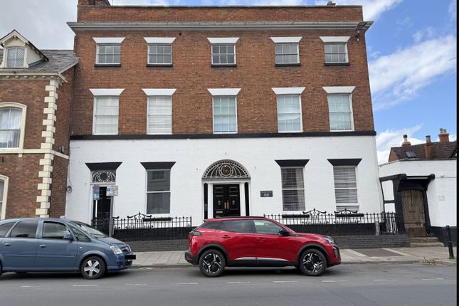 1-bed flat on 3 Moffat House, 66 High Street, Tewkesbury, £1,200/mo
