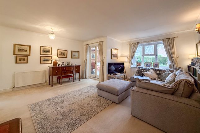 1 Orchard Villas, Park Road, Buckinghamshire photo 3