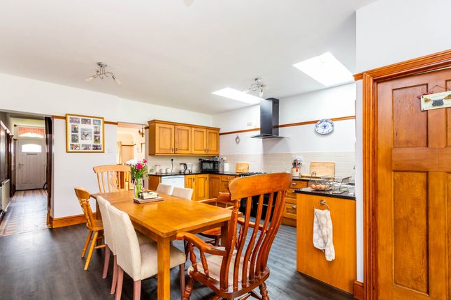 3, Fern Road, Rushden photo 4